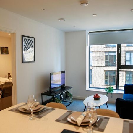 Trafford Suite Modern 1 Bed With Cinema Room Manchester Exteriör bild