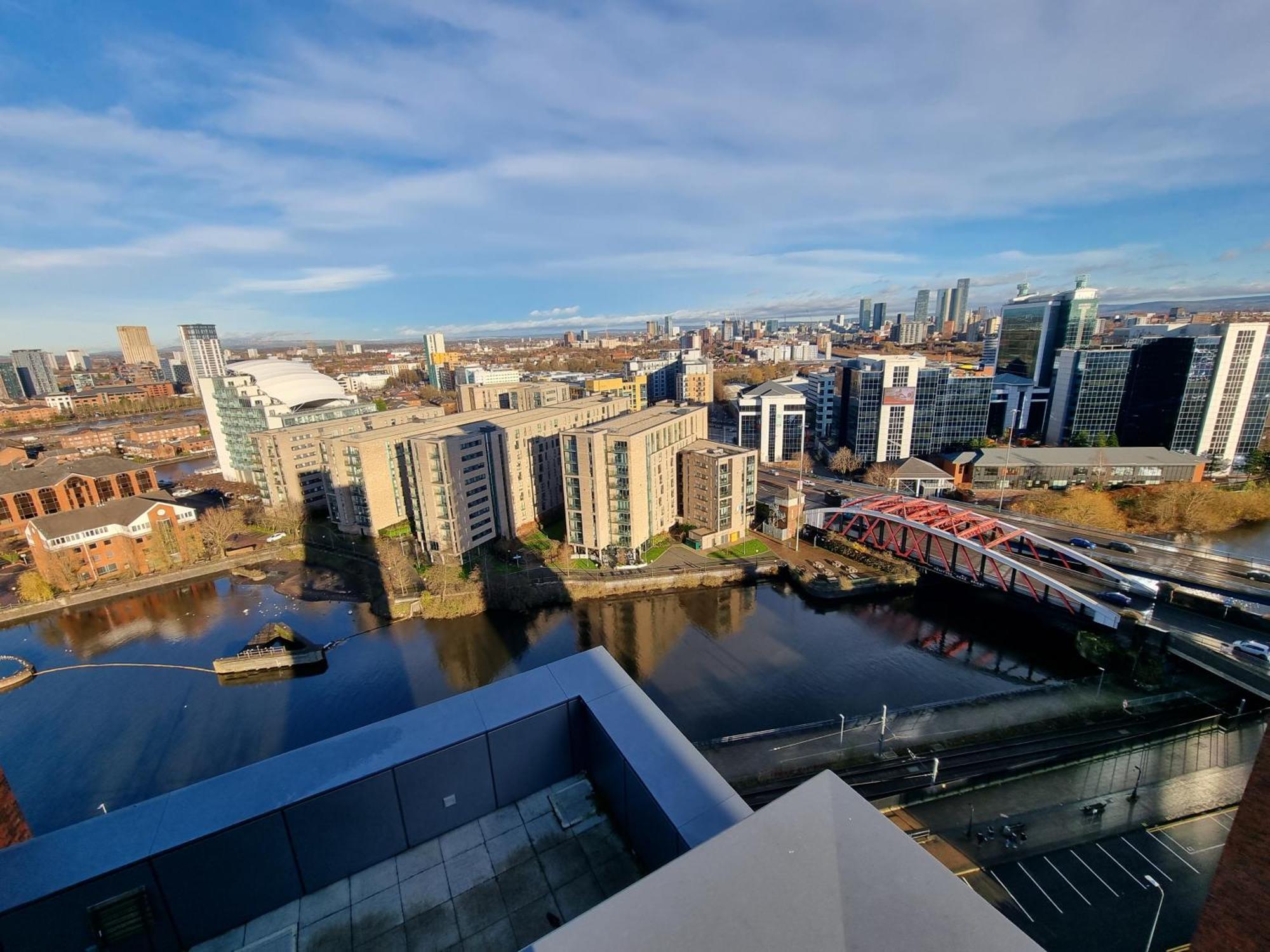 Trafford Suite Modern 1 Bed With Cinema Room Manchester Exteriör bild